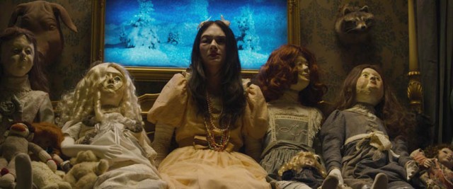 ghostland-emilia-jones